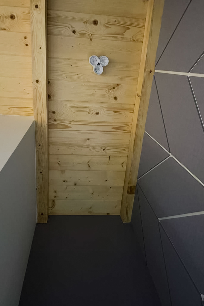 Wyciszenie klatki schodowej